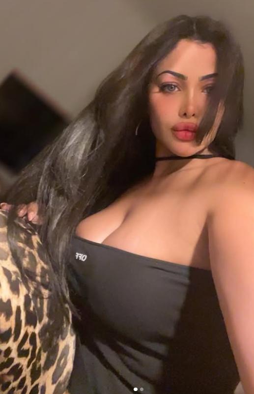 O dansatoare din buric a fost arestată în Egipt pentru că are postări prea „provocatoare” pe Instagram 988173