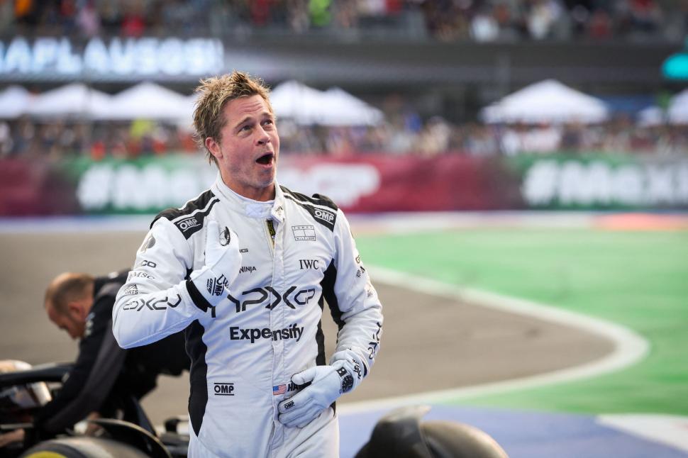 Este reală echipa APX GP din filmul Formula 1 cu Brad Pitt? Sponsorii s-au bătut pentru un loc pe echipamente și monopost 988850