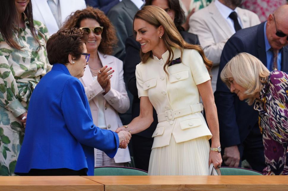 Simona Halep a urmărit din loja regală, alături de Prințesa de Wales, finala de la Wimbledon. Swiatek a zdrobit-o pe Anisimova 989103
