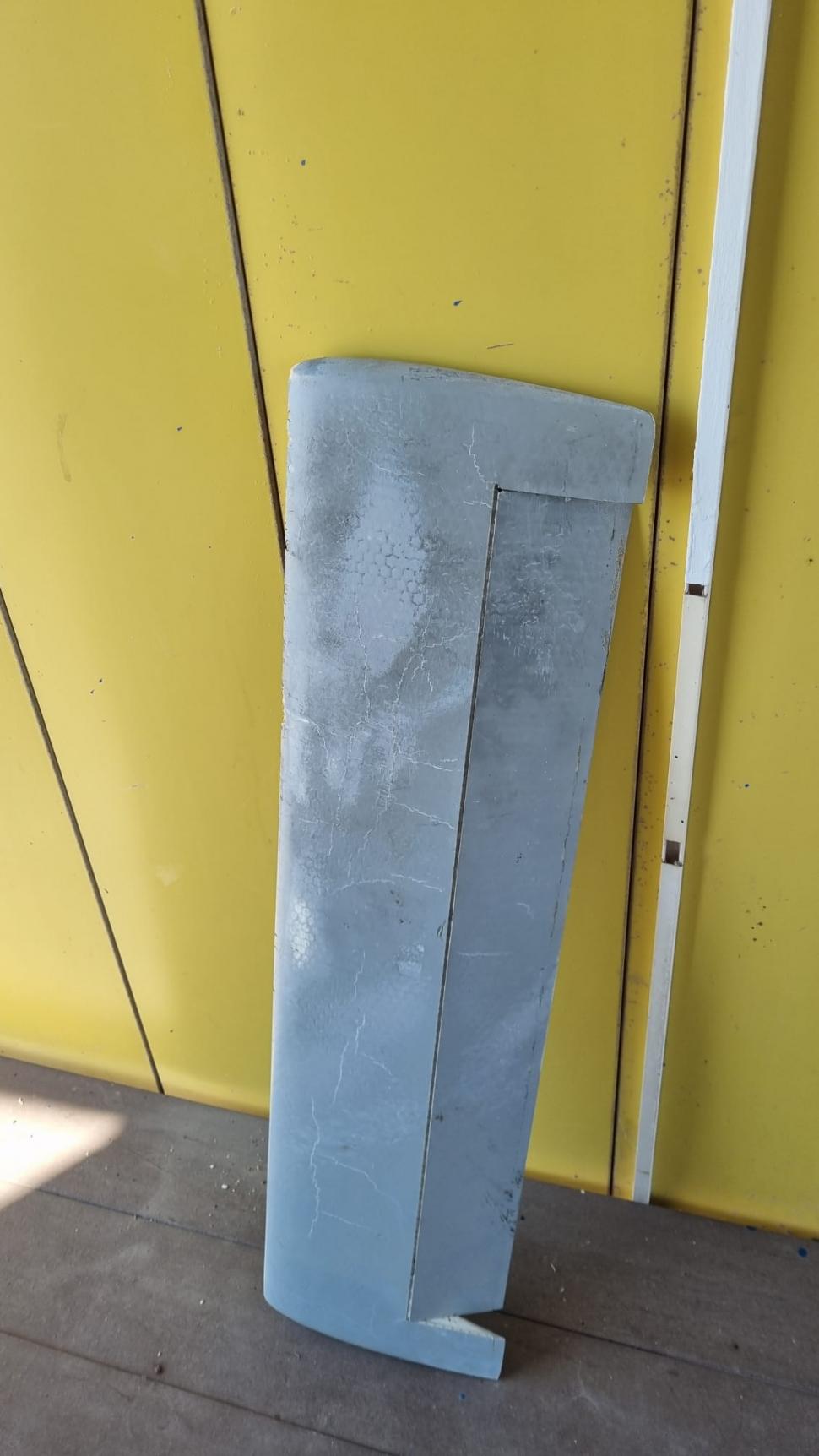 O aripă de dronă a fost găsită pe plaja din Eforie Sud. Intervine Brigada Antitero 989012