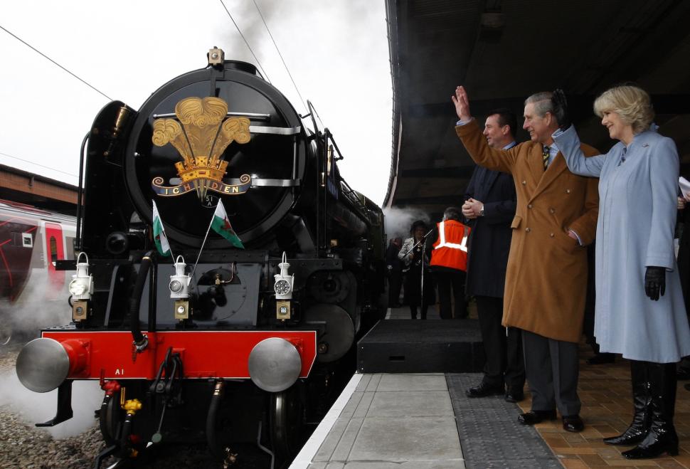  „O pierdere tristă”. De ce trenul regal al Marii Britanii va fi retras după 180 de ani de serviciu 987822