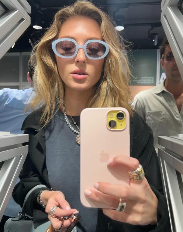 Blestemul numelui. O studentă cu nume neobișnuit a recunoscut până la urmă că stră-străbunicul ei a fost „Zeul Războiului” 989486