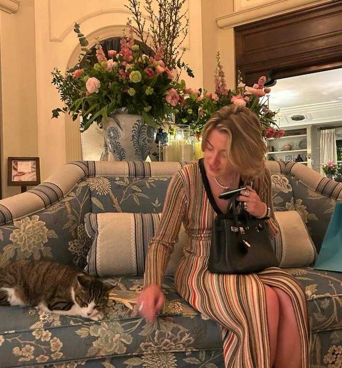 Blestemul numelui. O studentă cu nume neobișnuit a recunoscut până la urmă că stră-străbunicul ei a fost „Zeul Războiului” 989491