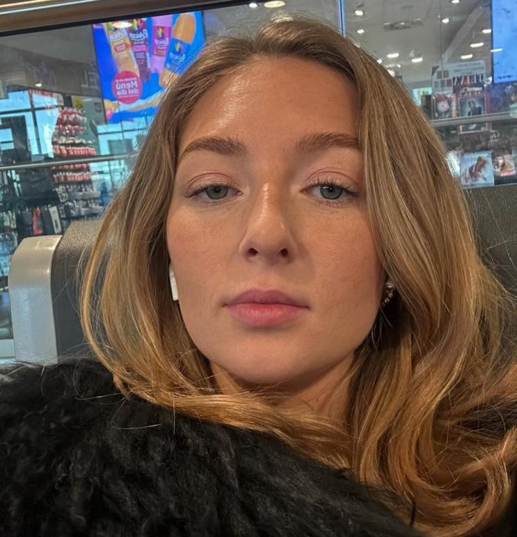 Blestemul numelui. O studentă cu nume neobișnuit a recunoscut până la urmă că stră-străbunicul ei a fost „Zeul Războiului” 989496