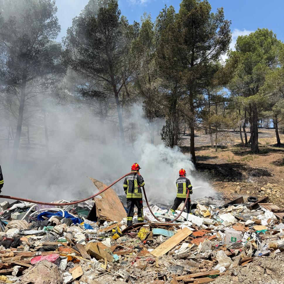 Macron le mulțumește, în limba română, pompierilor din țara noastră: „Asta înseamnă spiritul european” 989607