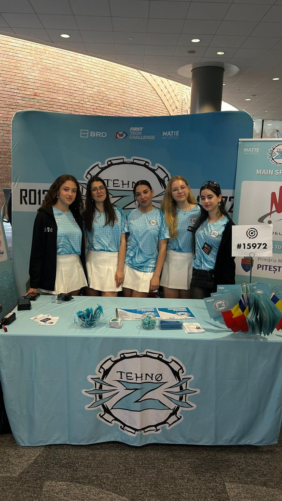 O echipă de liceeni din Pitești a învins giganții SUA și China la cel mai prestigios concurs de robotică din lume 989479