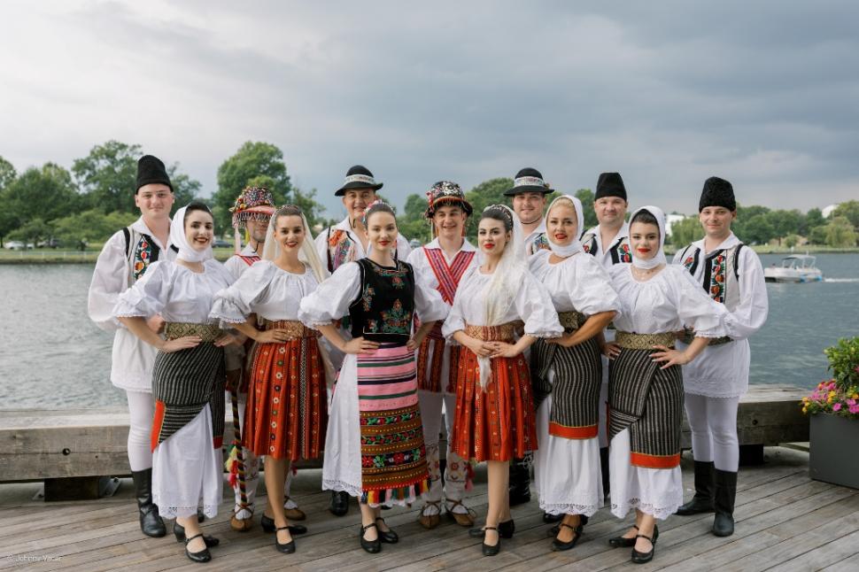 Record de participare la festivalul tradiţiilor româneşti în America: peste 12.000 de oameni, la Ambasada României la Washington 989789