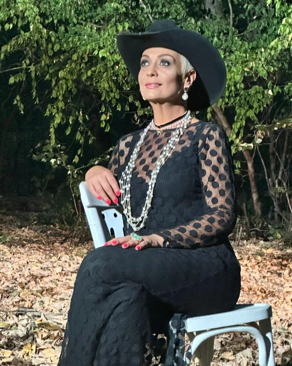 Un clip creat de AI cu Monica Anghel, folosit fără acordul ei pentru promovarea unor pastile periculoase pentru sănătate 989676