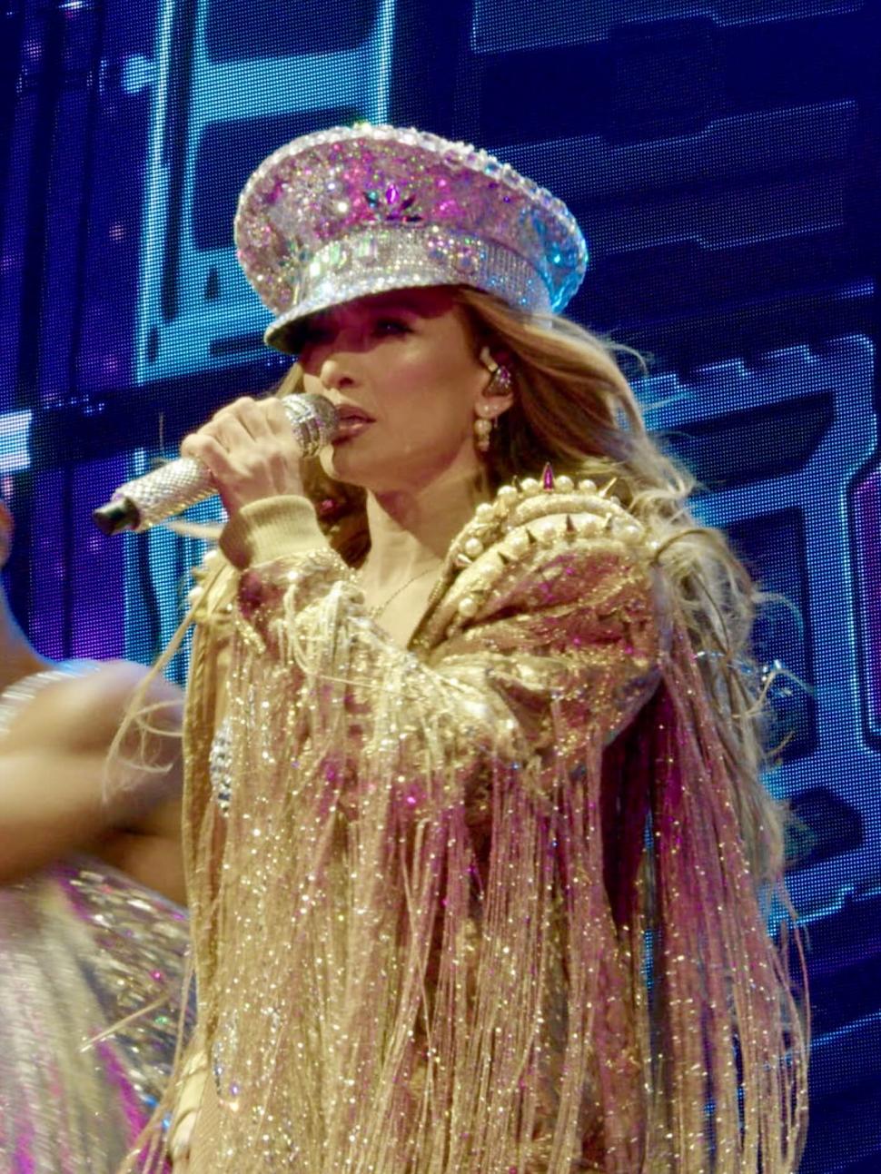 Jennifer Lopez, declaraţii exclusive despre concertul din Bucureşti şi despre românce: Sunt femei puternice 990208