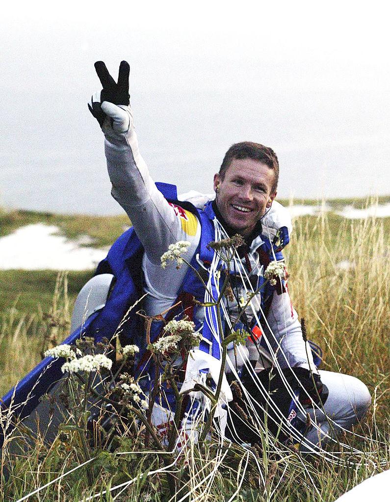 A murit celebrul parașutist Felix Baumgartner, partenerul Mihaelei Rădulescu. El a căzut din zbor într-o piscină din Italia 990676
