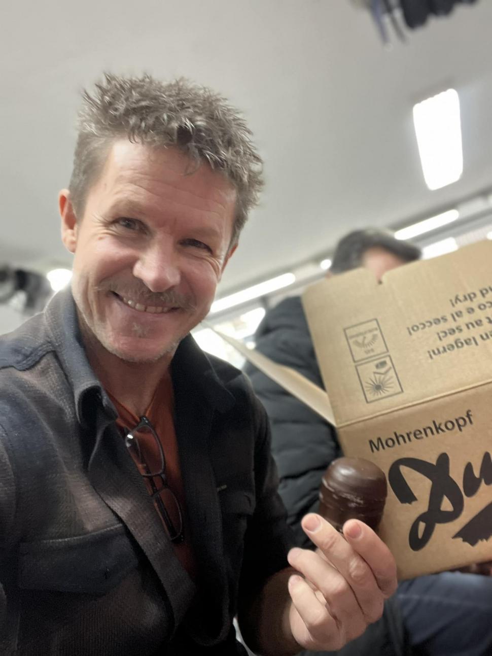 Ce a postat Felix Baumgartner cu câteva ore înainte de a muri: „Prea mult vânt” 990845