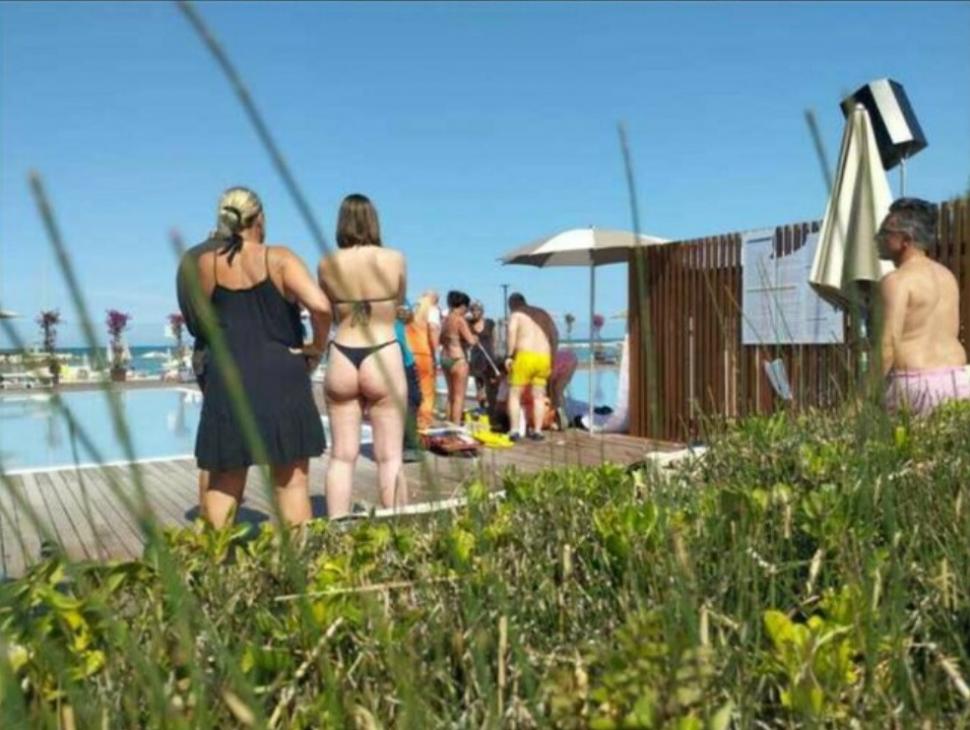 Primele imagini de la locul unde s-a prăbuşit cu parapanta Felix Baumgartner. Martor: „L-am văzut căzând dintr-odată” 990912