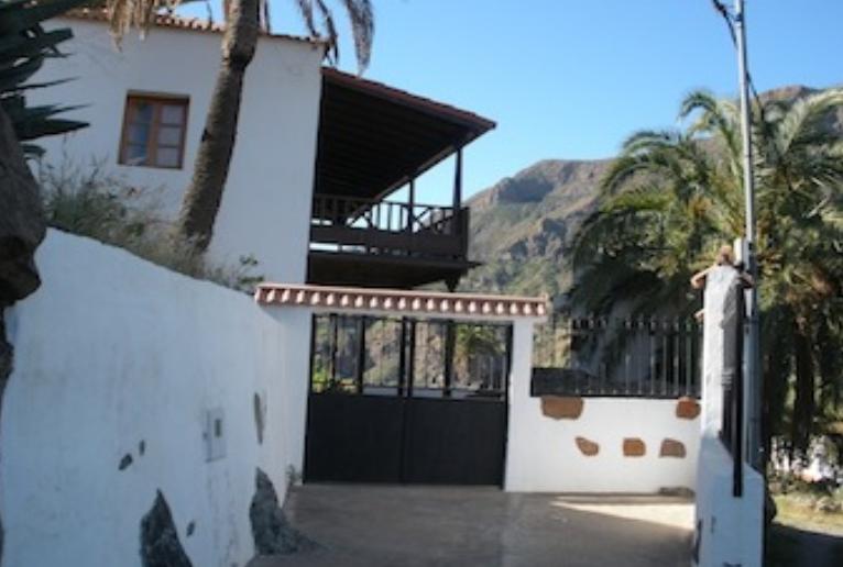 În Insulele Canare, un sat a fost scos la vânzare și costă cât un apartament 991090