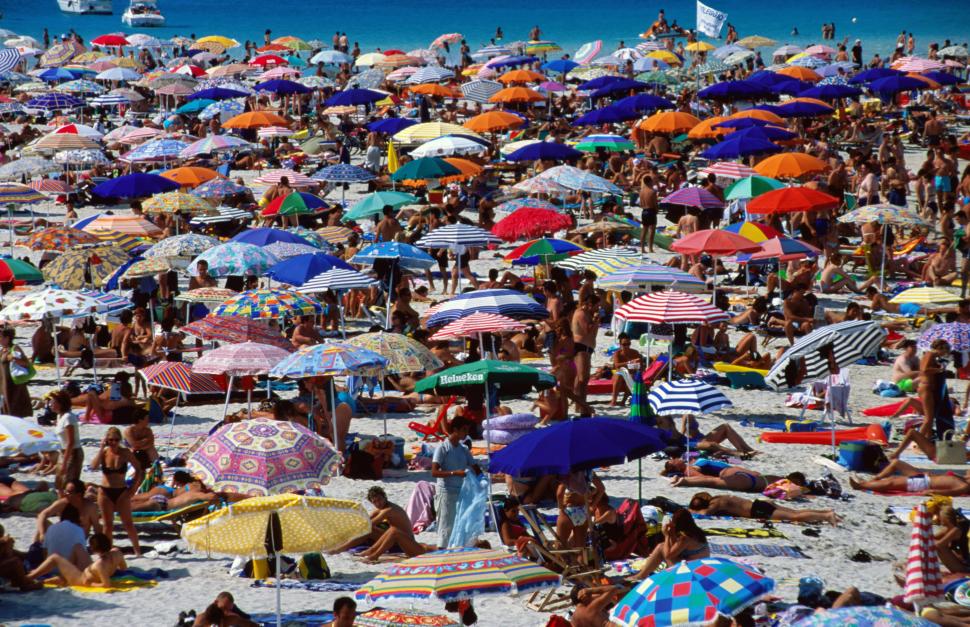 Paradisul pierdut. Destinaţii de vacanţă din Grecia, Italia, Spania şi Franţa, distruse de schimbările climatice 990557