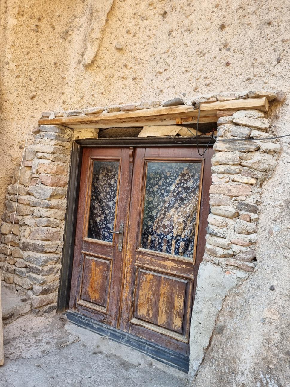 Satul trogloditic unic în lume unde casele sunt săpate în tuf vulcanic: Oamenii locuiesc în ele de 700 de ani. Cum arată Kandovan 990888