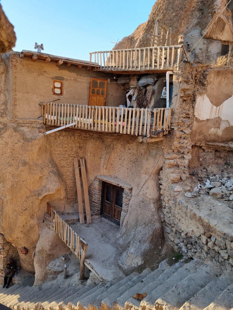 Satul trogloditic unic în lume unde casele sunt săpate în tuf vulcanic: Oamenii locuiesc în ele de 700 de ani. Cum arată Kandovan 990891