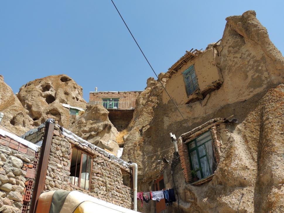 Satul trogloditic unic în lume unde casele sunt săpate în tuf vulcanic: Oamenii locuiesc în ele de 700 de ani. Cum arată Kandovan 990897