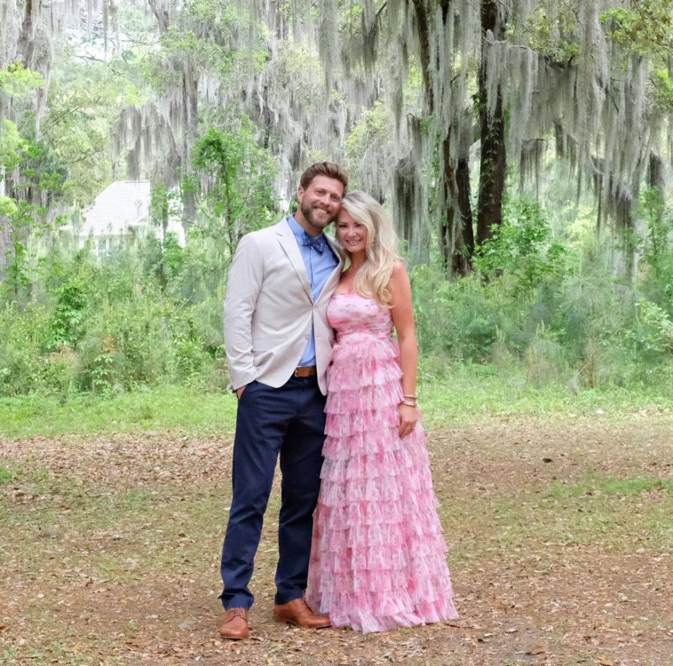 Un fost jucător de baseball a murit salvând 5 persoane de la înec în Carolina de Sud  991291