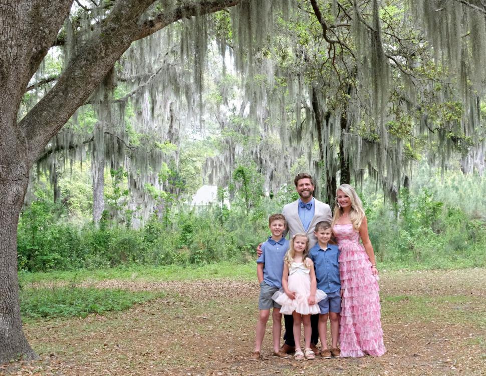 Un fost jucător de baseball a murit salvând 5 persoane de la înec în Carolina de Sud  991292