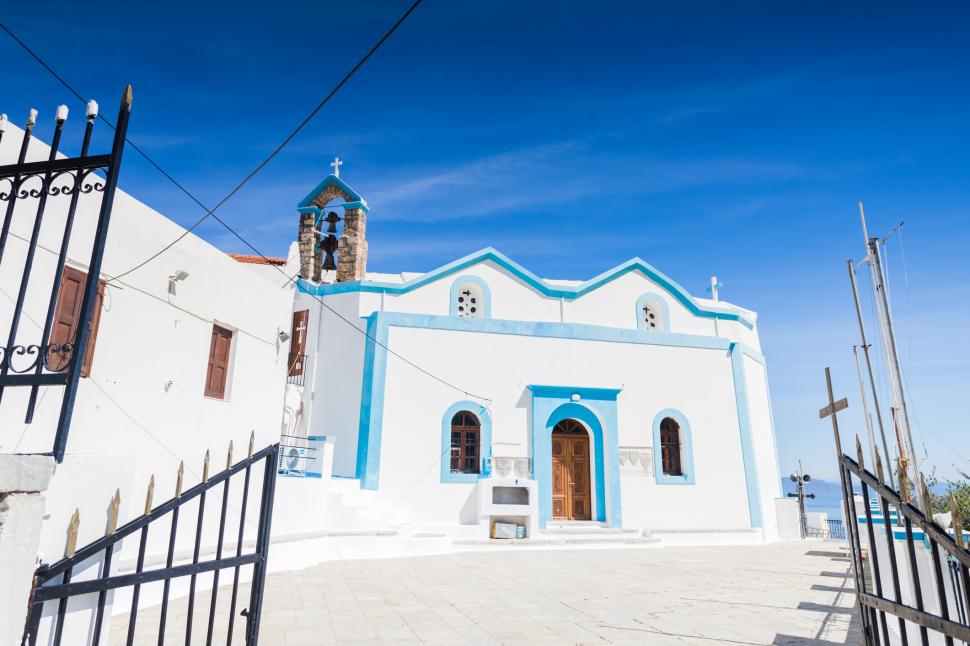 Un paradis elen cu nume de nimfă nu va mai fi atât de ușor de vizitat. Insula din Grecia vrea să ia o măsură în premieră 991349