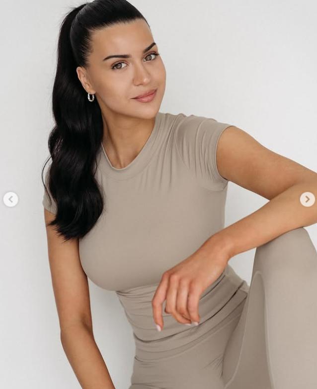 O româncă a atras toate privirile la „meciul greilor” de pe pe Wembley. Cine este Patricia Elena 991693