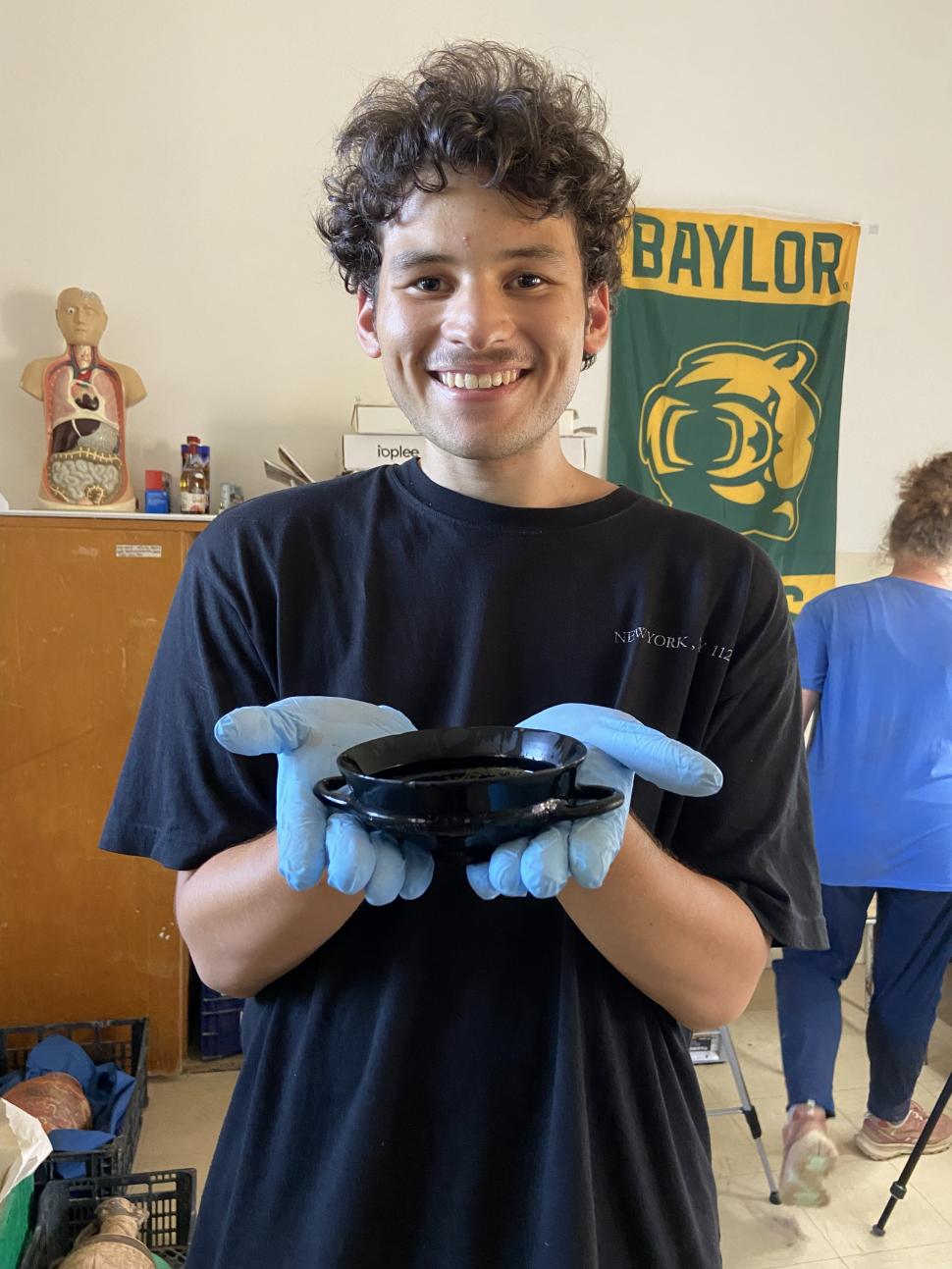 Descoperire arheologică remarcabilă: Un mormânt antic intact, sigilat acum 2.700 de ani, a fost găsit în tuf vulcanic, lângă Roma 991869