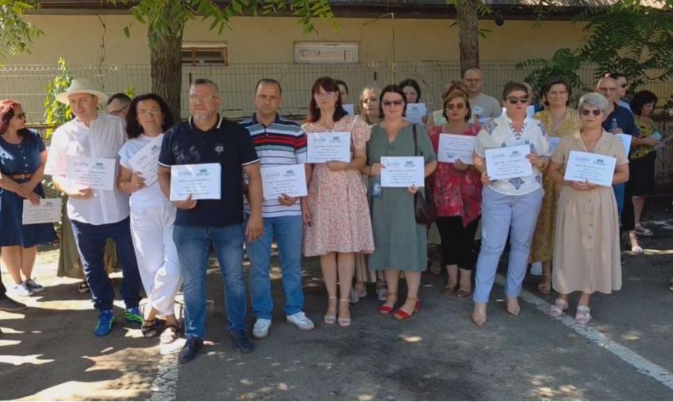 Angajaţi din peste 1.000 de primării intră în grevă pentru 2 ore. Grevă de avertisment şi la centrele de Asistenţă Socială 992406