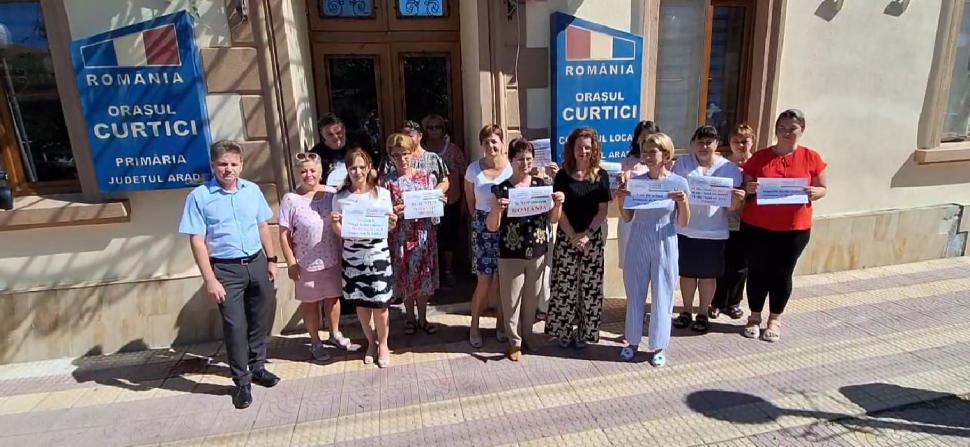 Angajaţi din peste 1.000 de primării intră în grevă pentru 2 ore. Grevă de avertisment şi la centrele de Asistenţă Socială 992409