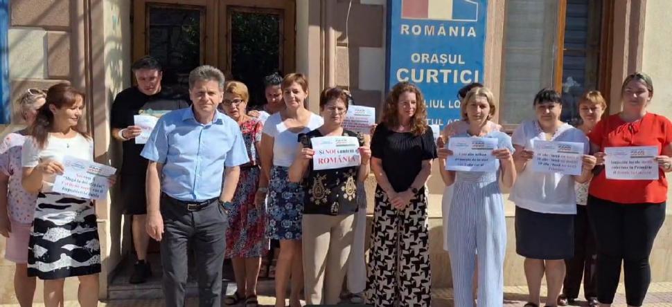 Angajaţi din peste 1.000 de primării intră în grevă pentru 2 ore. Grevă de avertisment şi la centrele de Asistenţă Socială 992414