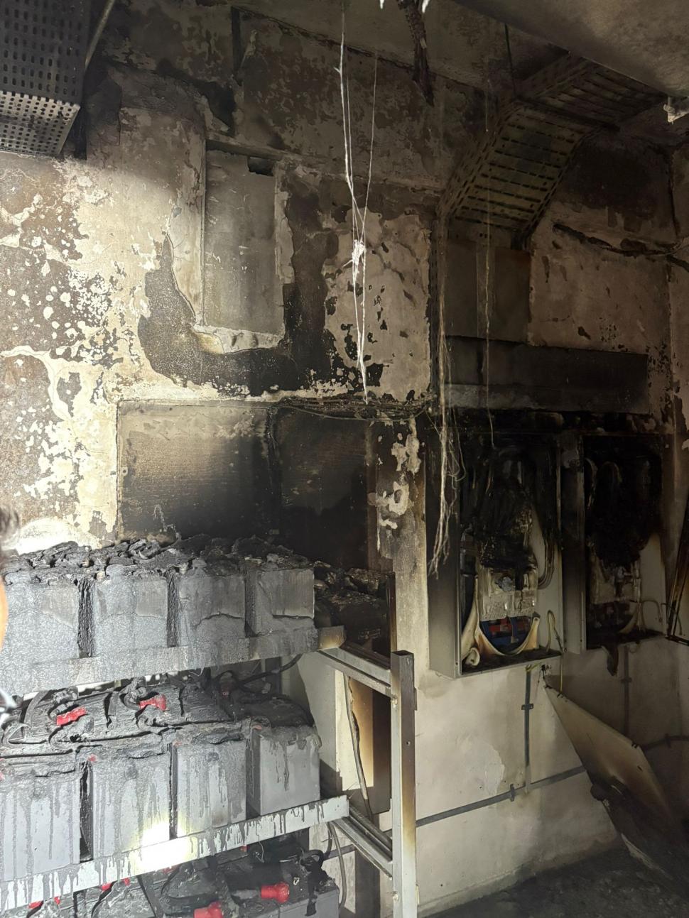 Incendiul de la Maternitatea Cuza Vodă din Iași a izbucnit în camera bateriilor: „Un efect de încălzire termică”  992634