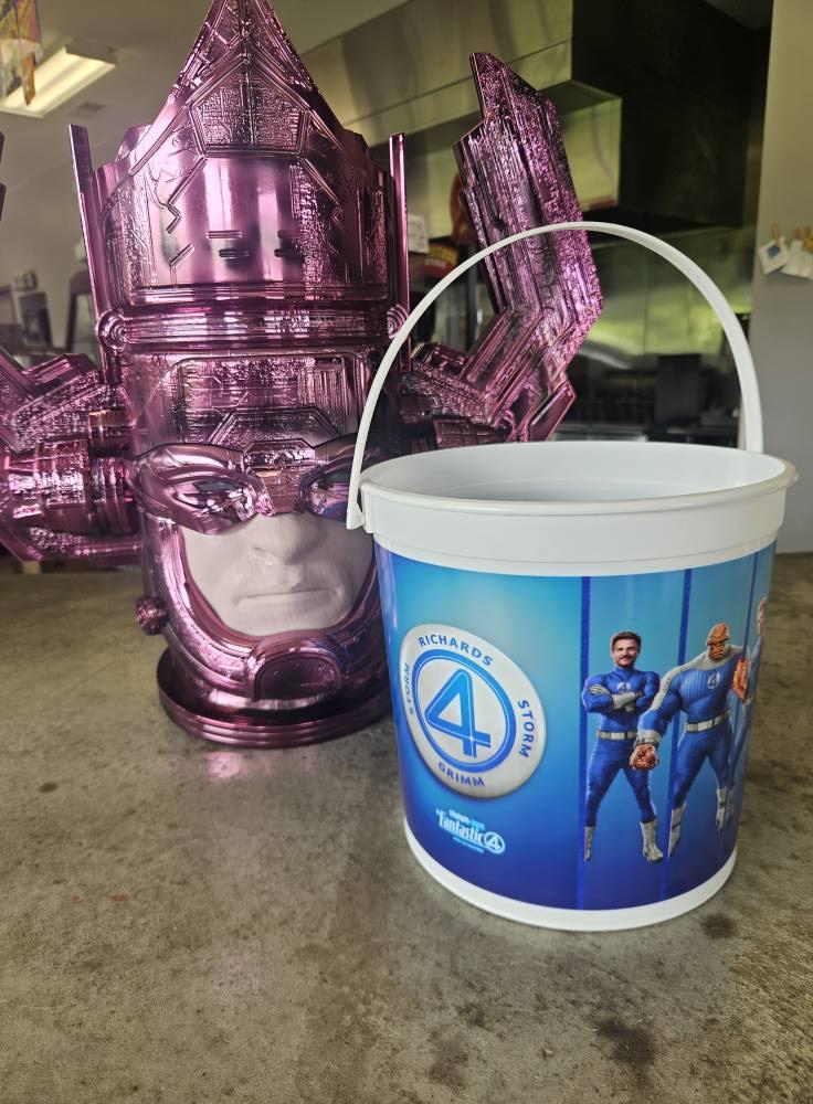 „Găleata” uriașă de popcorn de la Marvel care tocmai a intrat în Cartea Recordurilor: „Costă 80 de dolari şi oamenii mănâncă tot” 993223