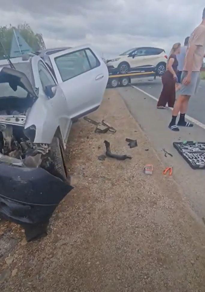 Accident grav în Timiş. O maşină de poliţie s-a răsturnat în timpul unei misiuni, după ce şoferul din faţă a frânat brusc 993950