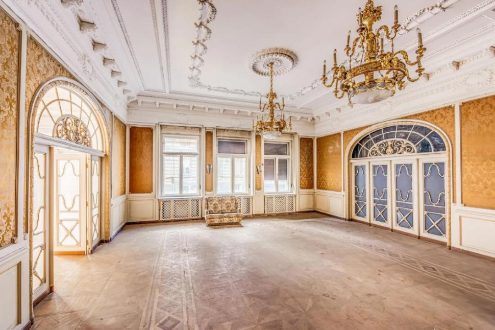 Cum arată pe interior casa veche de 100 de ani a baronului Neuman din Arad, care se vinde cu 2,4 milioane €  994490