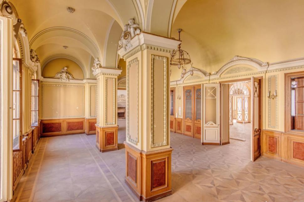 Cum arată pe interior casa veche de 100 de ani a baronului Neuman din Arad, care se vinde cu 2,4 milioane €  994492