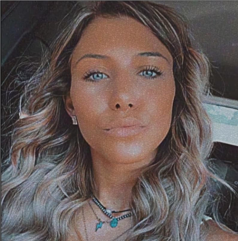 O profesoară de liceu a provocat un scandal uriaș după ce s-a aflat ce i-a trimis pe telefon unui elev. Cazul a ajuns în instanță 994572