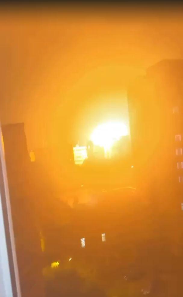 Atac cu drone și rachete rusești asupra Kievului: 6 morți, inclusiv un copil, 52 de răniți şi mai multe persoane prinse sub dărâmături 994772