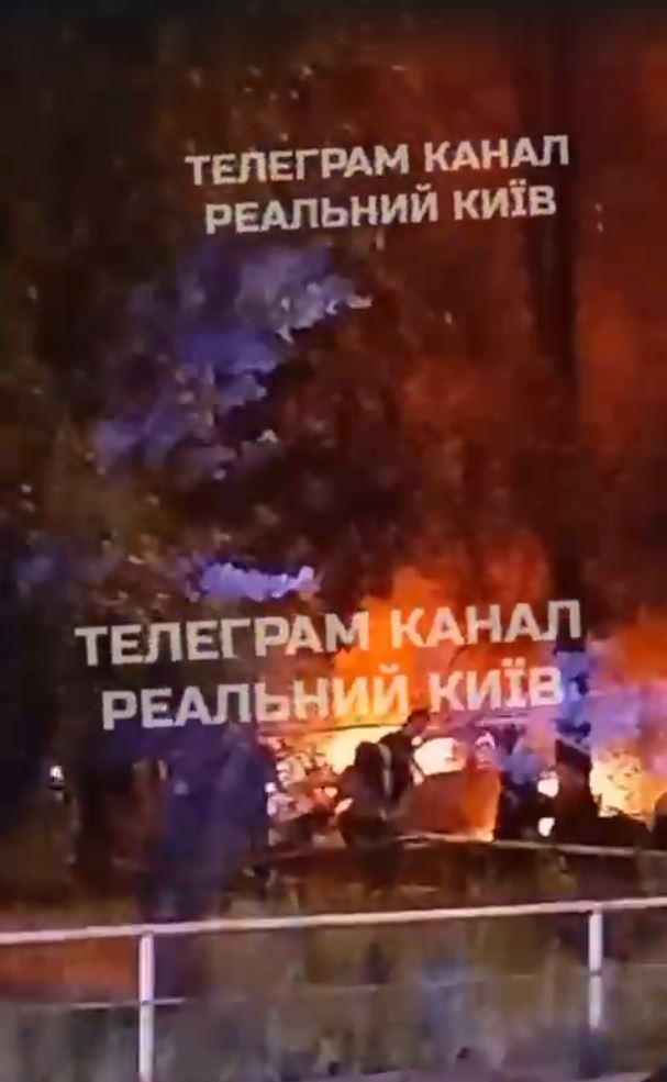 Atac cu drone și rachete rusești asupra Kievului: 6 morți, inclusiv un copil, 52 de răniți şi mai multe persoane prinse sub dărâmături 994781