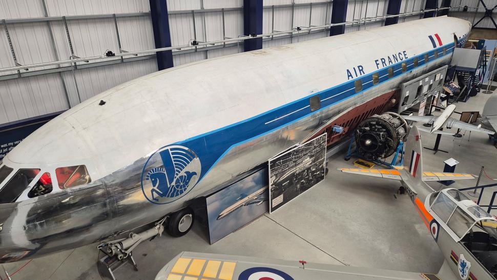 Primul avion de pasageri din lume a fost o capcană mortală luxoasă. Imagini inedite dintr-un DH106 994696