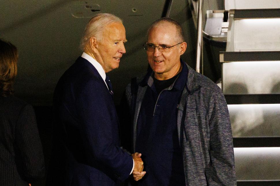 Coşmarul unui american după ce a fost eliberat din închisoare de Putin: „Casa s-a dus, maşinile s-au dus, am pierdut tot” 995141