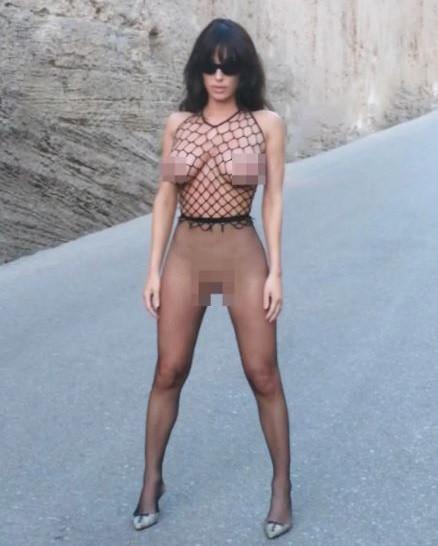 Gestul scandalos făcut de Bianca Censori. Cum a reacționat soția lui Kanye West când s-a întâlnit cu paparazzi  995321