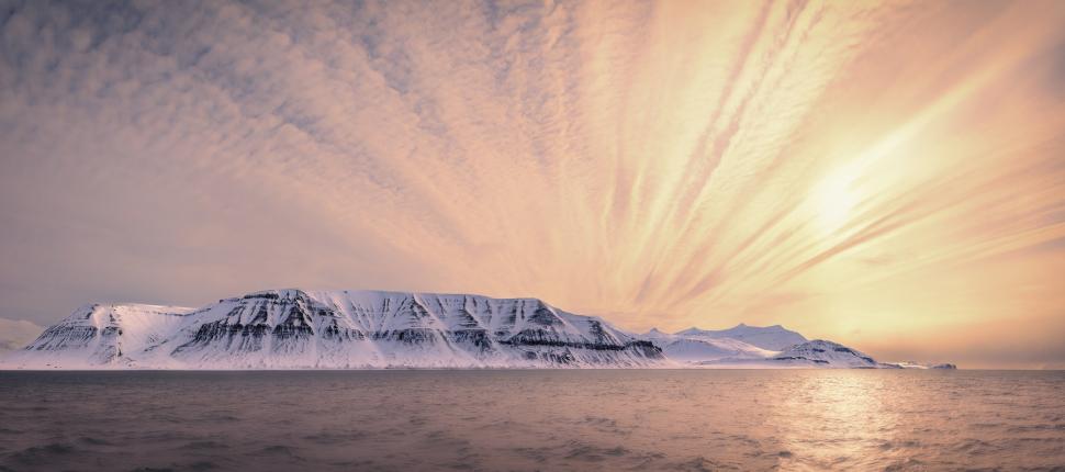 Soarele de la miezul nopții în Europa. Țări din care poți admira “midnight sun”  993922