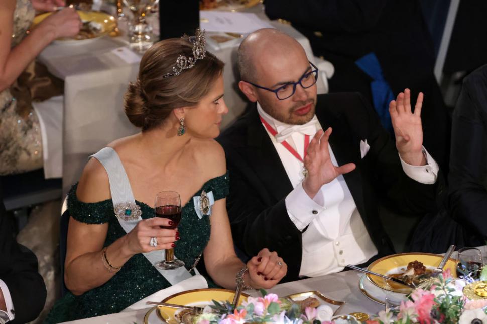 Şeful DeepMind de la Google, despre viitorul AI: „Va fi de 10 ori mai mare decât Revoluția Industrială - și poate de 10 ori mai rapid” 995797