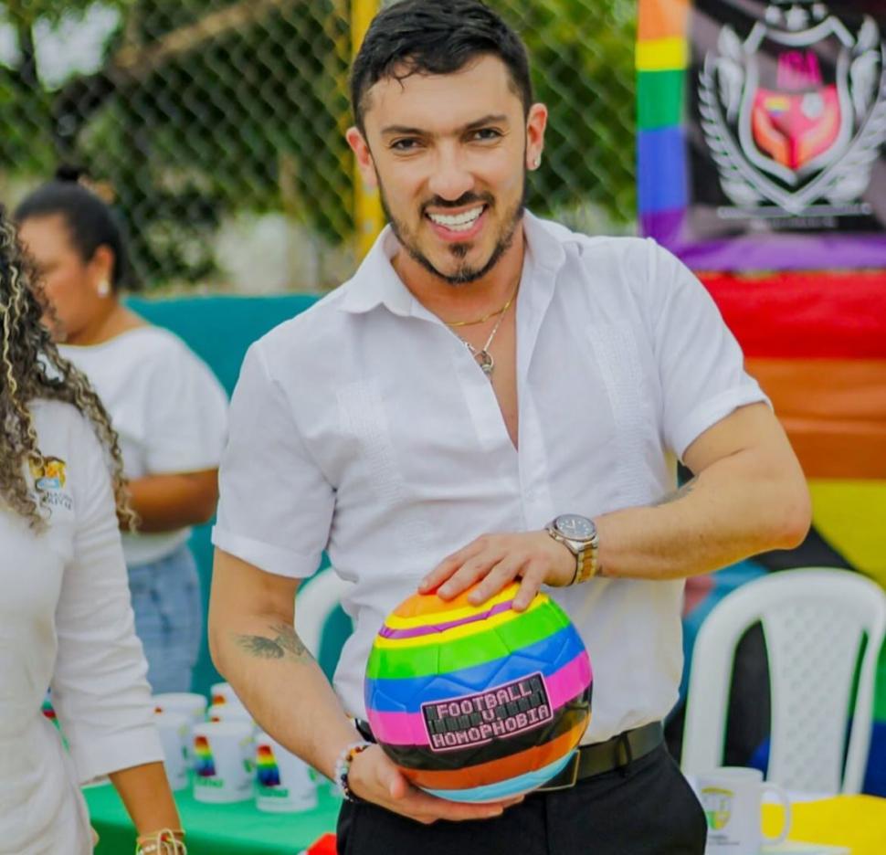 Un fost actor de filme porno, activist LGBT, a fost numit ministru al Egalității în Columbia 995917