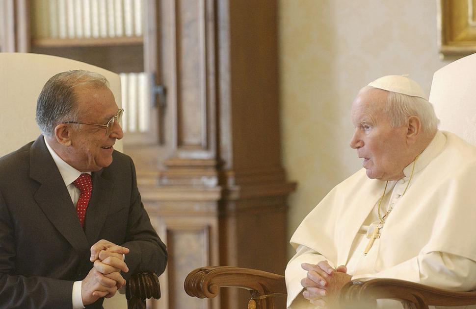 Imagini antologice cu Ion Iliescu. Cele mai spectaculoase fotografii, intrate în istorie 996277