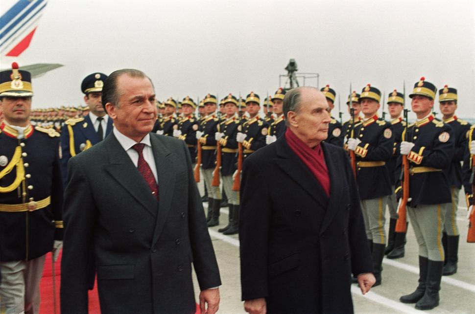 Imagini antologice cu Ion Iliescu. Cele mai spectaculoase fotografii, intrate în istorie 996283