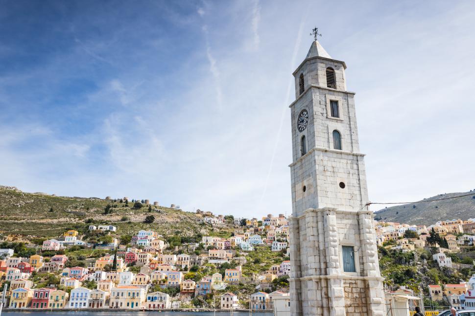 Alte trei insule grecești spun că sunt sufocate de numărul mare de turiști și vor să-i taxeze 996649