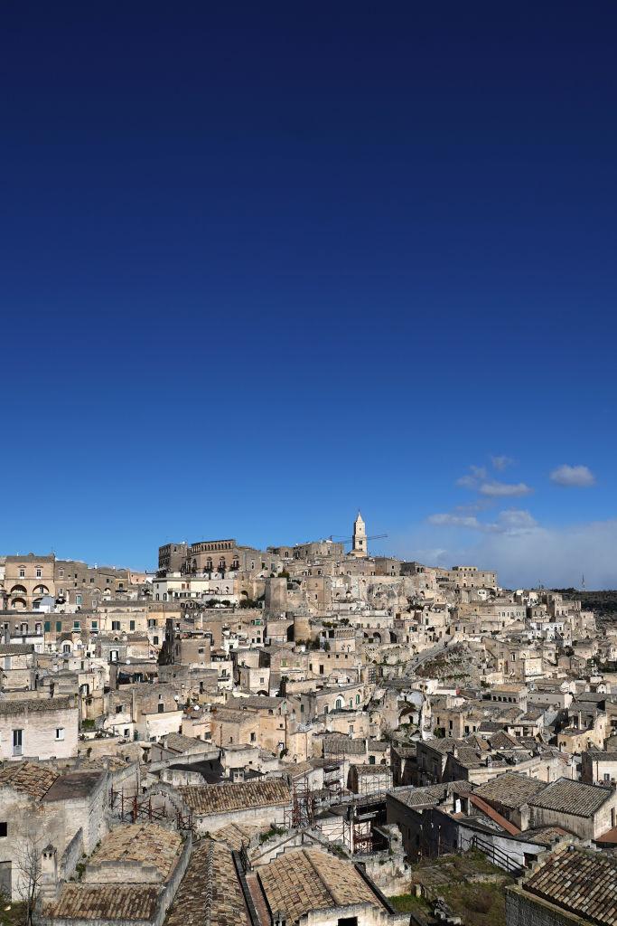 Singurul oraș din lume unde oamenii trăiesc în peșteri de 9.000 de ani este în Europa: Frumos ca Roma și Florența, dar fără aglomerație 996521