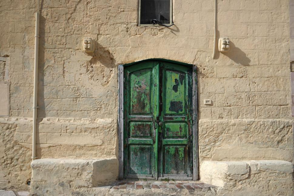 Singurul oraș din lume unde oamenii trăiesc în peșteri de 9.000 de ani este în Europa: Frumos ca Roma și Florența, dar fără aglomerație 996526