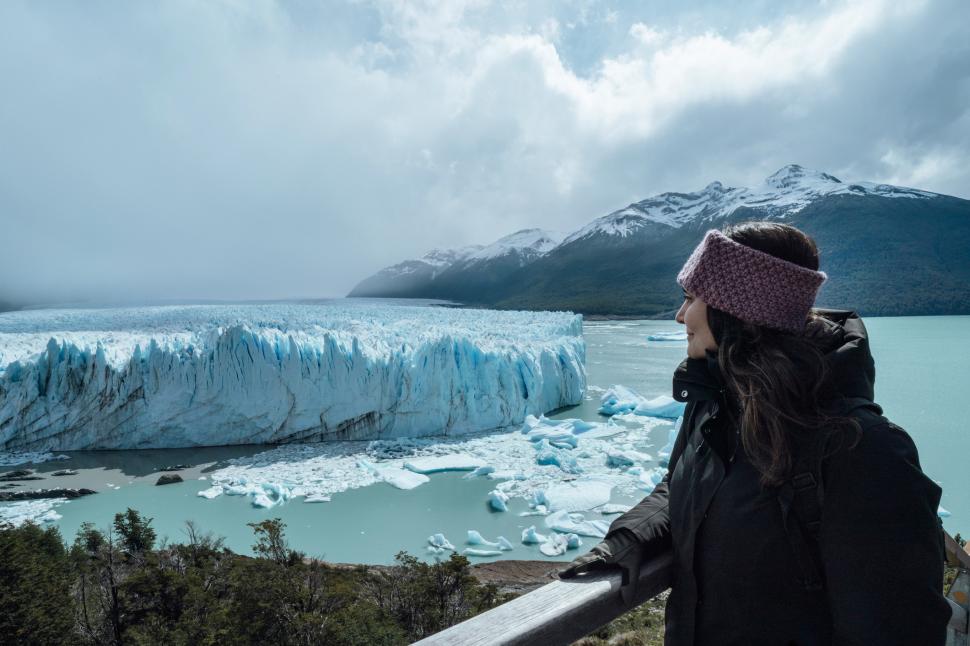 Cel mai faimos ghețar din lume se topește într-un ritm neașteptat: „Se desprinde de punctul de ancorare”. Cum arată Perito Moreno 997359