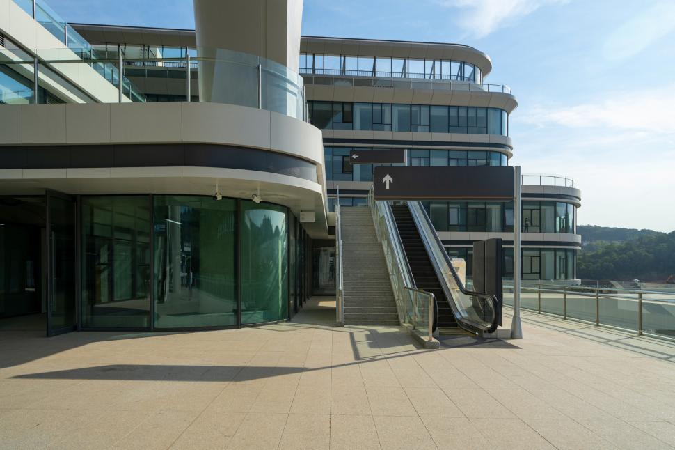 Cea mai mare gară din lume, cât 170 de terenuri de fotbal, a fost deschisă în „orașul 8D” al Chinei: Cum arată terminalul spectaculos 998527